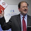 Nouvelle estimation : 300 000 adhérents en 2009